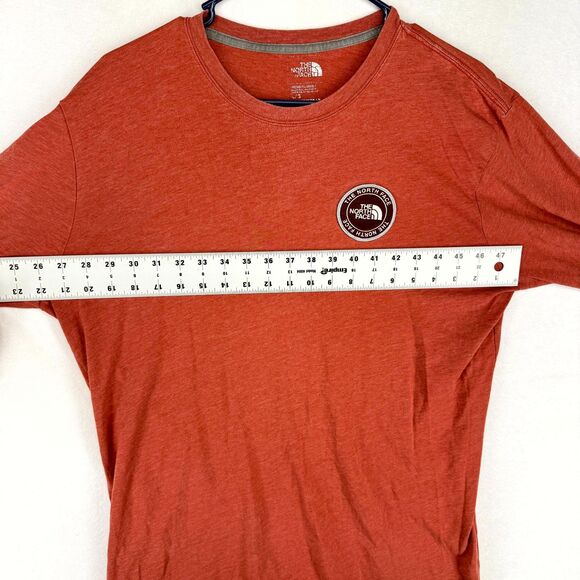 The North Face Red Embroidered Logo Long Sleeved‎ Tee Mens Size L - Picture 10 of 10